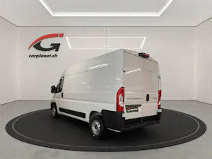 Peugeot Boxer Kaw. 330 L2H2 2.2 BlueHDi 120