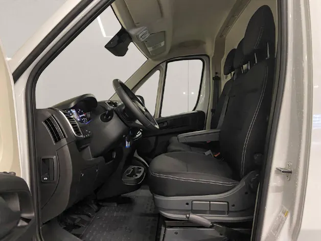 Peugeot Boxer Kaw. 330 L2H2 2.2 BlueHDi 120