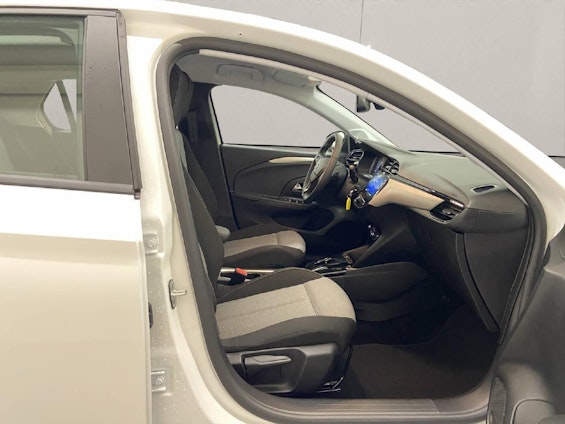 Vehicle image 11 Vehicle image 11