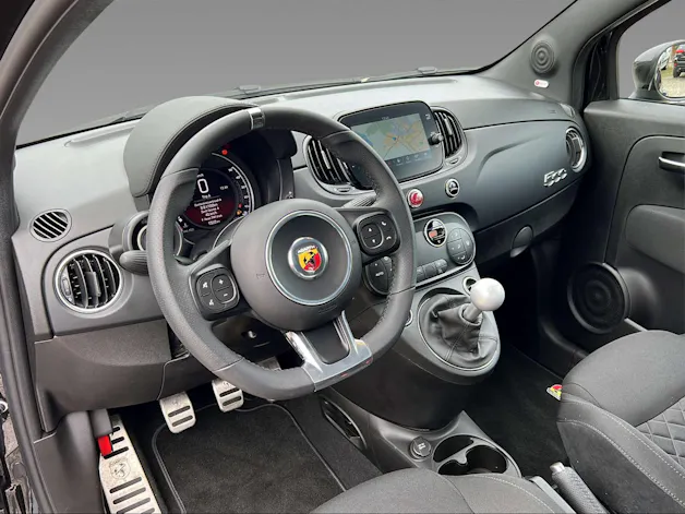 Fiat 595 Abarth F595 1.4 T-Jet 165