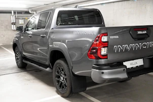 Fahrzeugbild TOYOTA Hilux Double Cab.-Pick-up 2.8 D-4D 204 Invincible MHEV