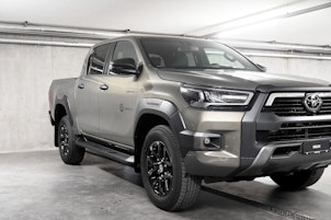 Vehicle image TOYOTA Hilux Double Cab.-Pick-up 2.8 D-4D 204 Invincible MHEV