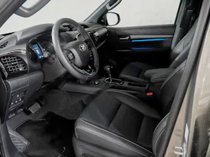 Toyota Hilux Double Cab.-Pick-up 2.8 D-4D 204 Invincible MHEV