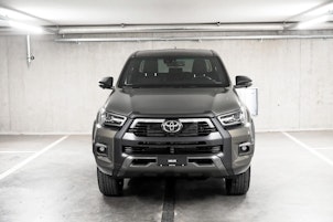Fahrzeugbild TOYOTA Hilux Double Cab.-Pick-up 2.8 D-4D 204 Invincible MHEV