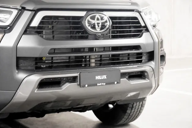 Toyota Hilux Double Cab.-Pick-up 2.8 D-4D 204 Invincible MHEV