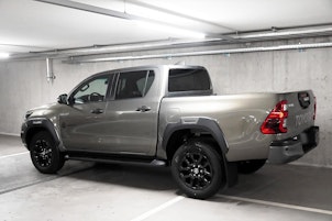 Fahrzeugbild TOYOTA Hilux Double Cab.-Pick-up 2.8 D-4D 204 Invincible MHEV