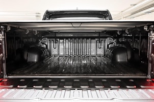 Vehicle image TOYOTA Hilux Double Cab.-Pick-up 2.8 D-4D 230 GR Sport II