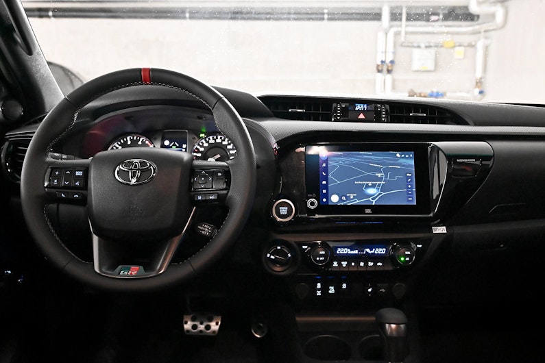 Vehicle image TOYOTA HI-LUX