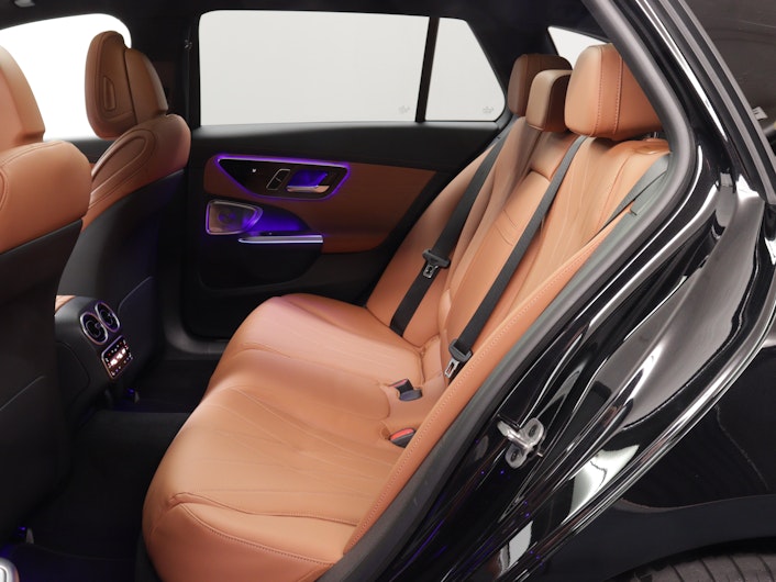 Vehicle image MERCEDES-BENZ C 220