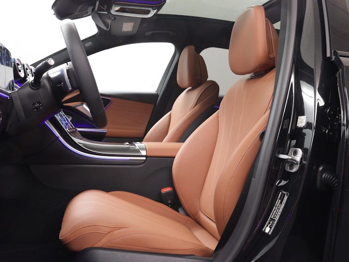 Vehicle image MERCEDES-BENZ C 220