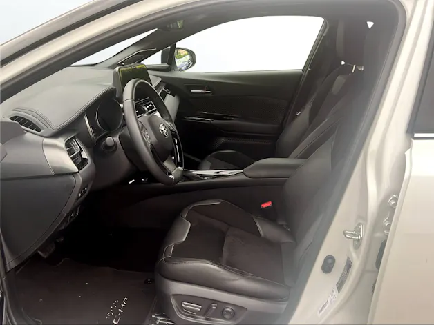 Toyota C-HR 2.0 VVTi HSD Move