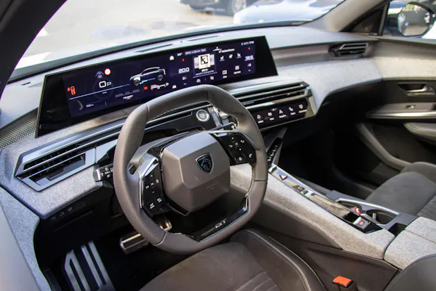Peugeot 3008 1.2 Hybrid GT