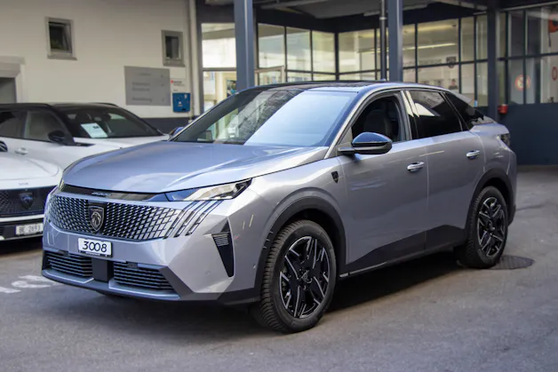 Peugeot 3008 1.2 Hybrid GT