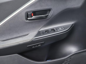 Vehicle image TOYOTA C-HR 2.0 PHEV Style Premiere