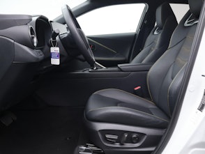 Vehicle image TOYOTA C-HR 2.0 PHEV Style Premiere