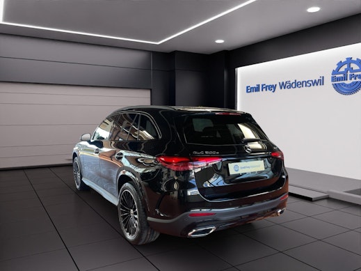 MERCEDES-BENZ GLC 300 e EQ Star AMG Line 4matic 2