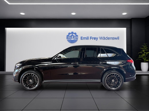 MERCEDES-BENZ GLC 300 e EQ Star AMG Line 4matic 1