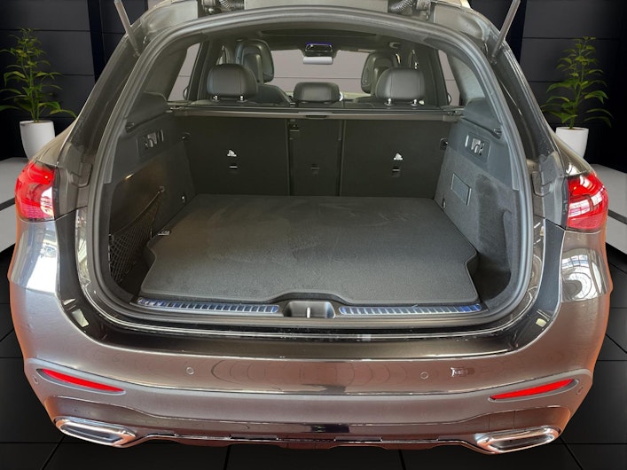 Vehicle image MERCEDES-BENZ GLC 400