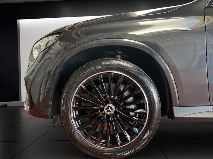 Vehicle image MERCEDES-BENZ GLC 400