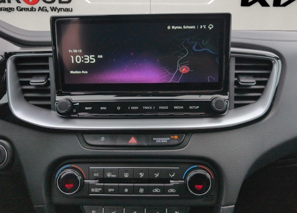 Vehicle image 12 Vehicle image 12