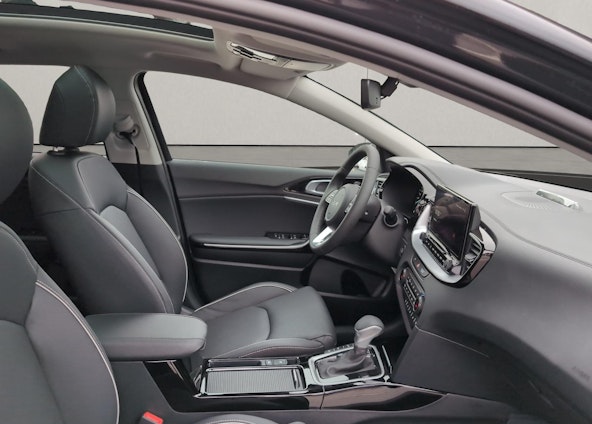 Vehicle image 13 Vehicle image 13