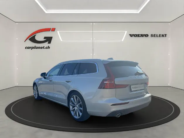 Volvo V60 2.0 D4 Momentum