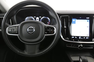 Vehicle image VOLVO V60 Cross Country 2.0 B4 AWD