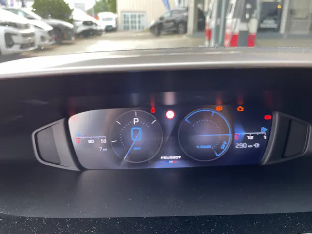 Peugeot 308 1.2 Hybrid Allure