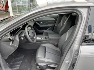 Peugeot 308 1.2 Hybrid Allure