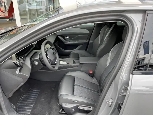 Peugeot 308 1.2 Hybrid Allure