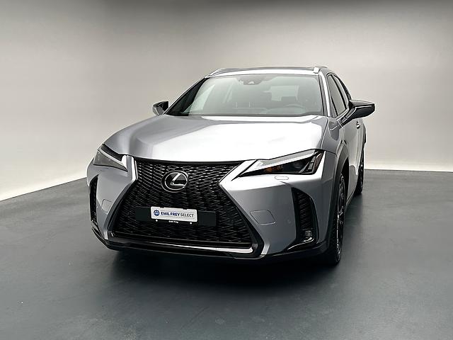 LEXUS UX 250h F-Line: Jetzt Probefahrt buchen!