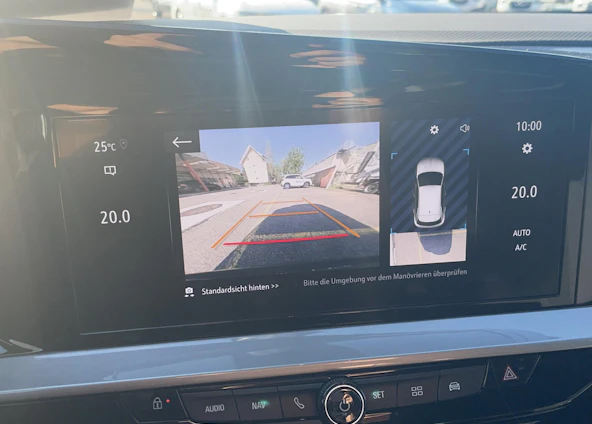 image du véhicule 10 image du véhicule 10