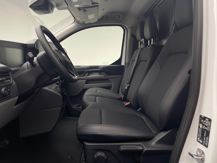 Vehicle image FORD TRANSIT CUSTOM