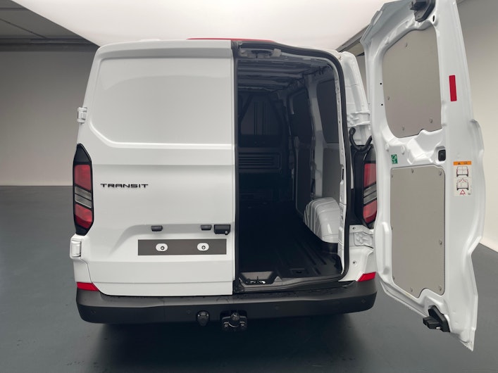 Vehicle image FORD TRANSIT CUSTOM