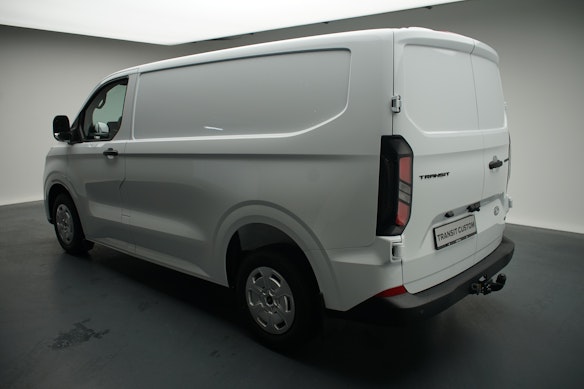 FORD Transit C Van 320 L1 2.0 EcoBlue 136 Trend 2