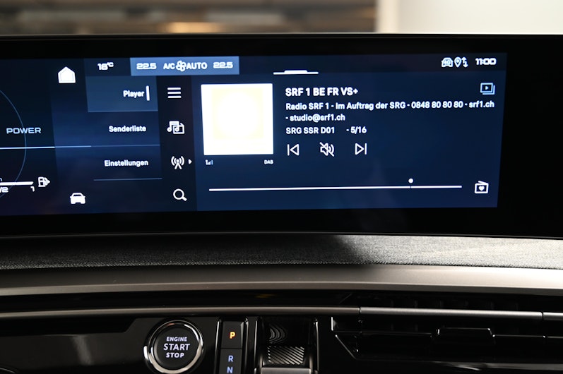 Vehicle image PEUGEOT 5008