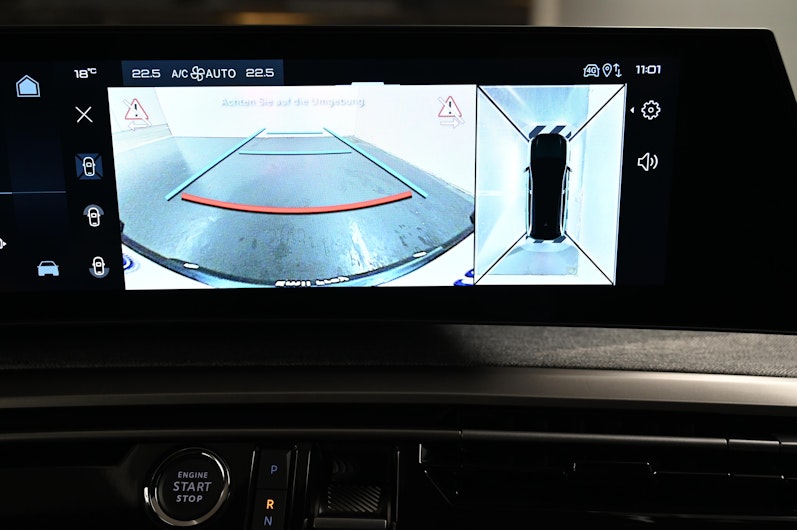 Vehicle image PEUGEOT 5008