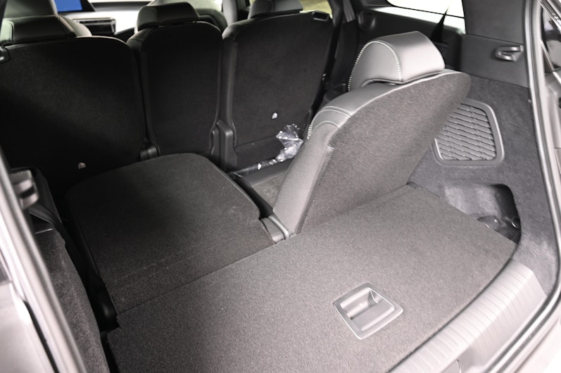 Vehicle image PEUGEOT 5008