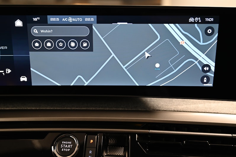 Vehicle image PEUGEOT 5008