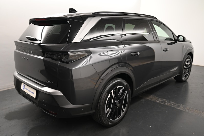 Vehicle image PEUGEOT 5008