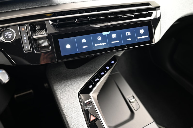 Vehicle image PEUGEOT 5008