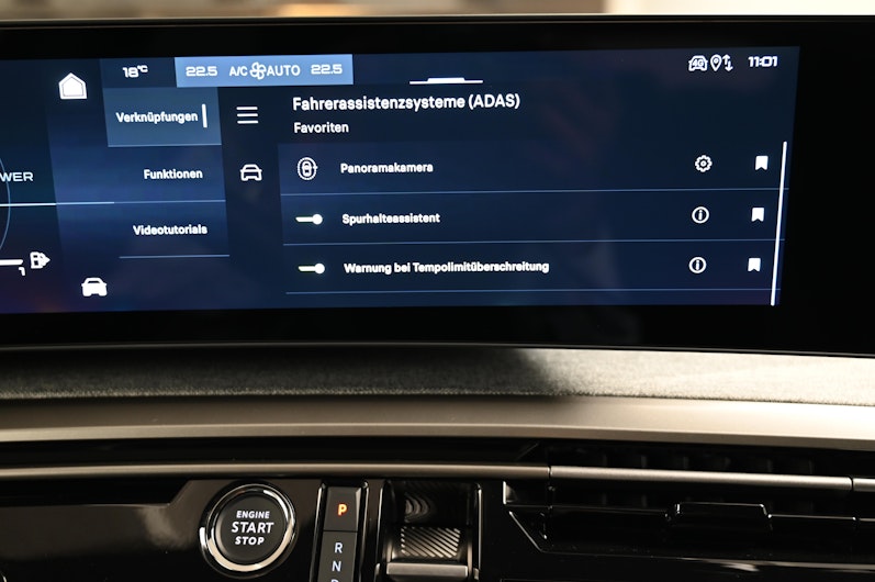 Vehicle image PEUGEOT 5008