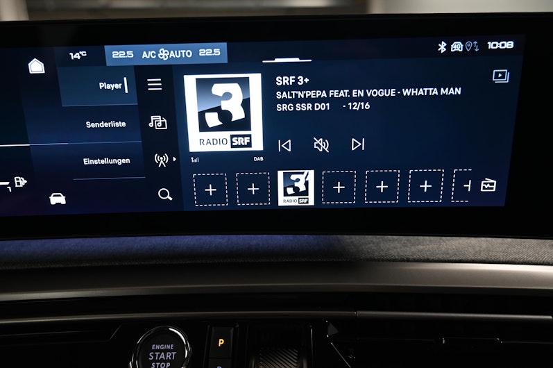 Vehicle image PEUGEOT 5008