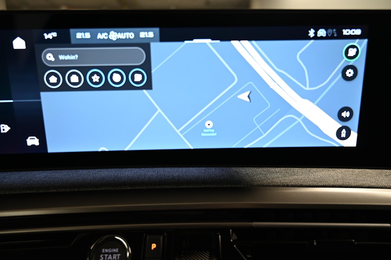 Vehicle image PEUGEOT 5008