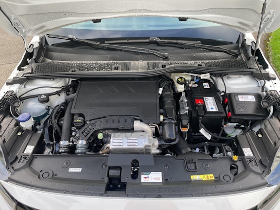 Vehicle image 11 Vehicle image 11