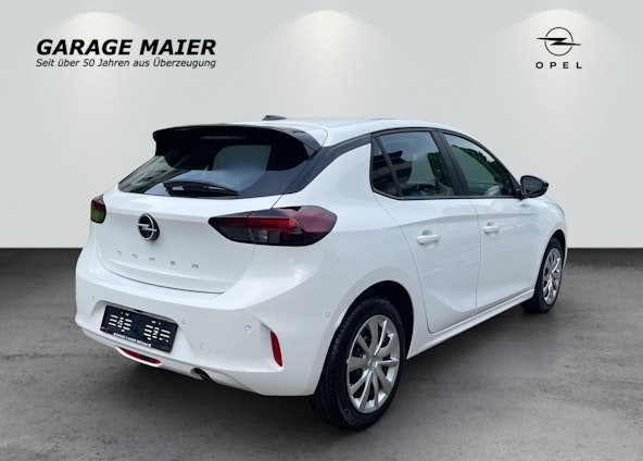 Vehicle image 3 Vehicle image 3