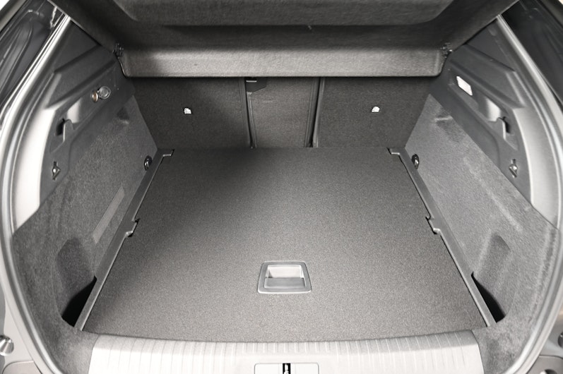 Vehicle image PEUGEOT 3008