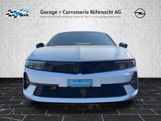 Vehicle image 2 Vehicle image 2