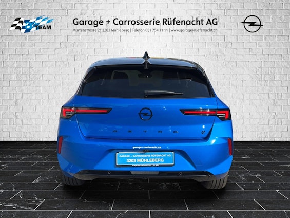 Vehicle image 3 Vehicle image 3