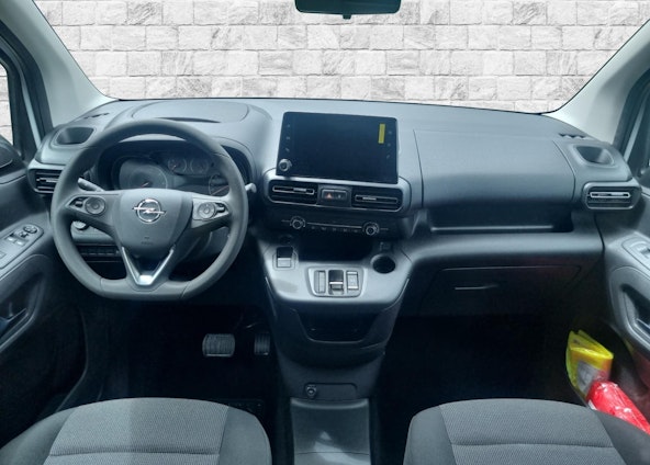 Vehicle image 5 Vehicle image 5